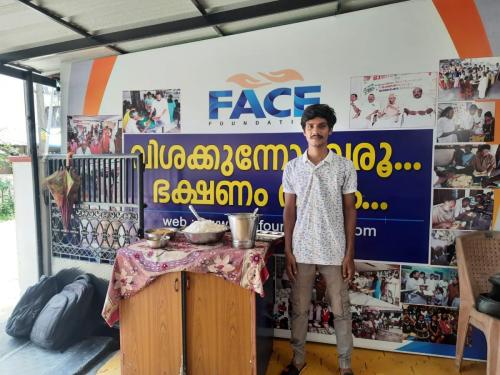 Face-Foundation-33